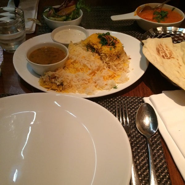 Photo taken at Masala Zone Bayswater by 3ahoudy85 on 9/21/2014