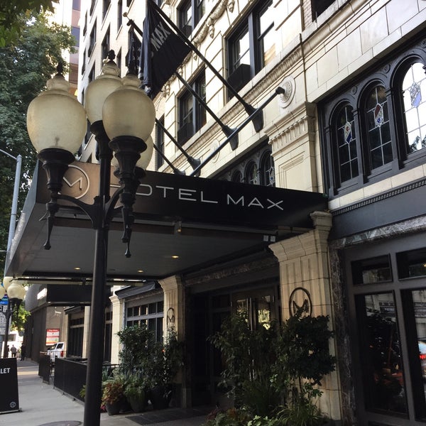 Foto tirada no(a) Hotel Max por hamburgerkid em 9/14/2017