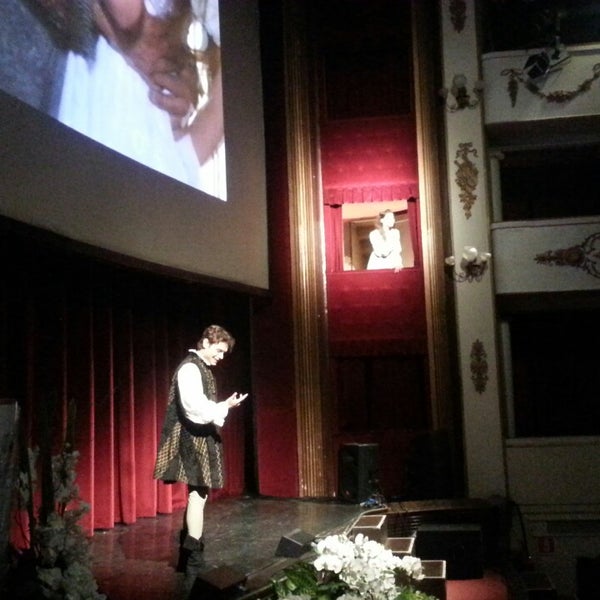 Foto scattata a Teatro Nuovo da Carlo M. il 6/23/2014
