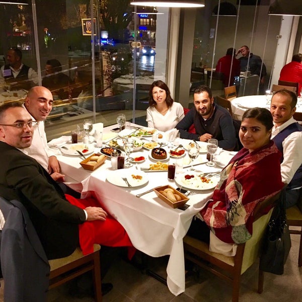10/17/2016에 Nihal G.님이 Alimento Balık에서 찍은 사진