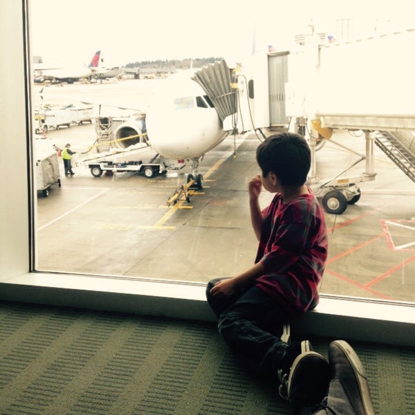 12/18/2014にRafael S.がシアトル・タコマ国際空港 (SEA)で撮った写真