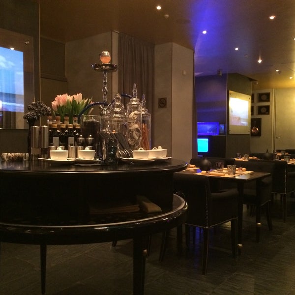 2/23/2015 tarihinde Ericziyaretçi tarafından Ресторан ИКРА'de çekilen fotoğraf