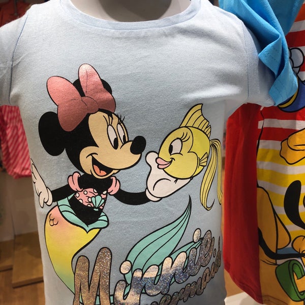 Photo taken at Disney Store by Gunther S. on 7/6/2019