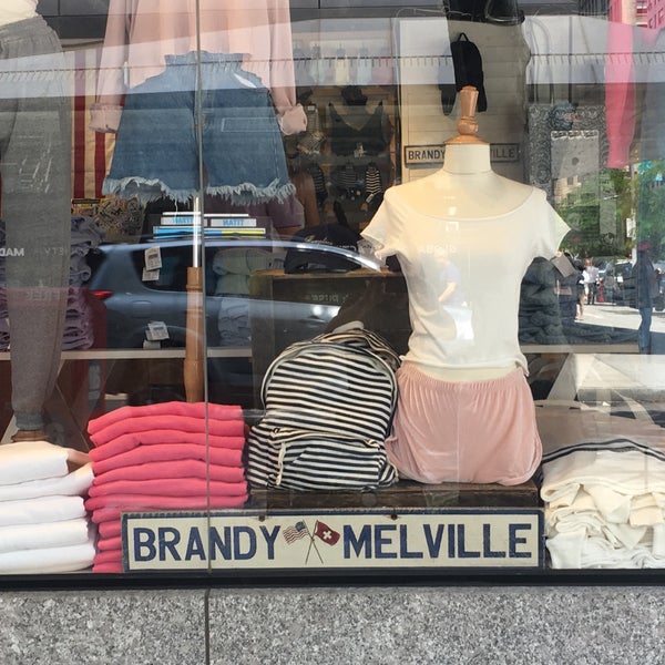 Photos a Brandy Melville Magasin de vetements a SoHo