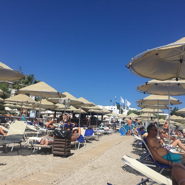 Photo taken at Creta Maris Beach Resort by Gunther S. on 9/6/2018