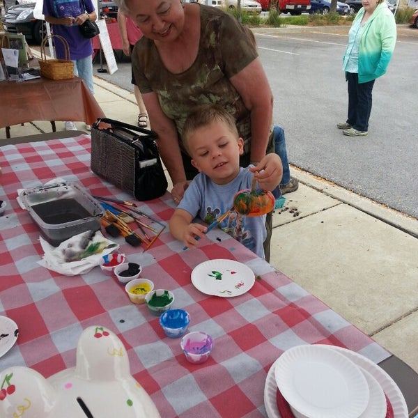 Elk Grove Farmers Market 901 Wellington Ave