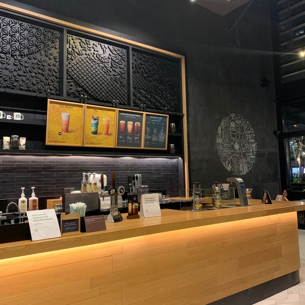 Starbucks Coffee Shop In Mont Kiara