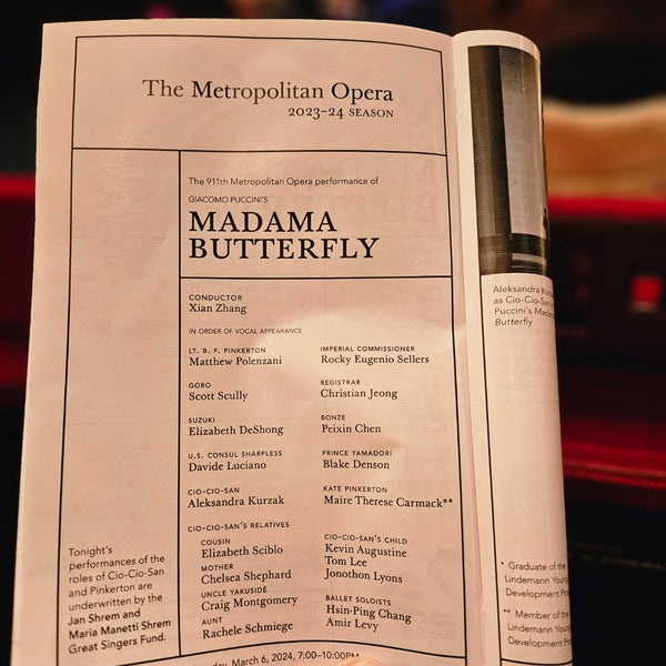 Foto diambil di The Metropolitan Opera oleh Anna R. pada 3/7/2024