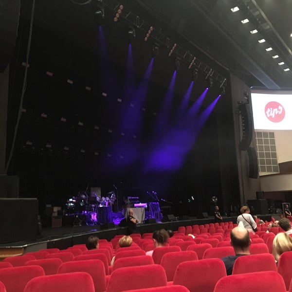 Снимок сделан в Kursaal Oostende пользователем Troy L. 6/18/2019