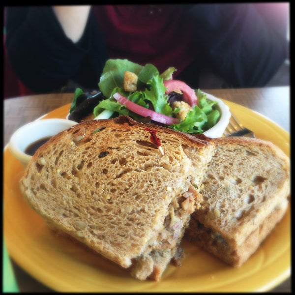 Foundation Grounds Maplewood, MO