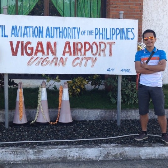 Photo prise au Mindoro (Vigan) Airport (RPUQ) par albertours r. le12/31/2013