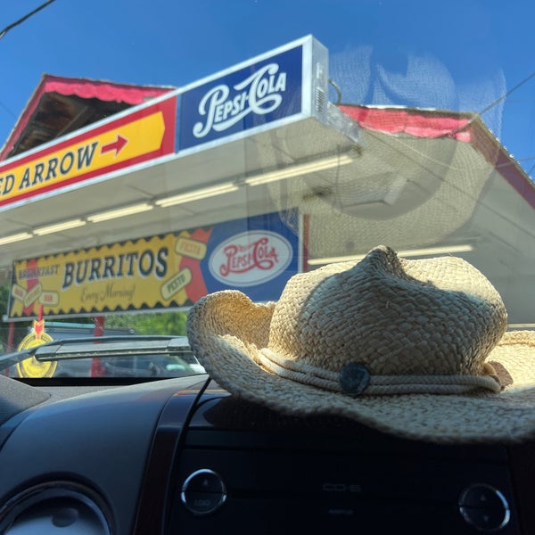 Red Arrow DriveIn 5 tips from 161 visitors