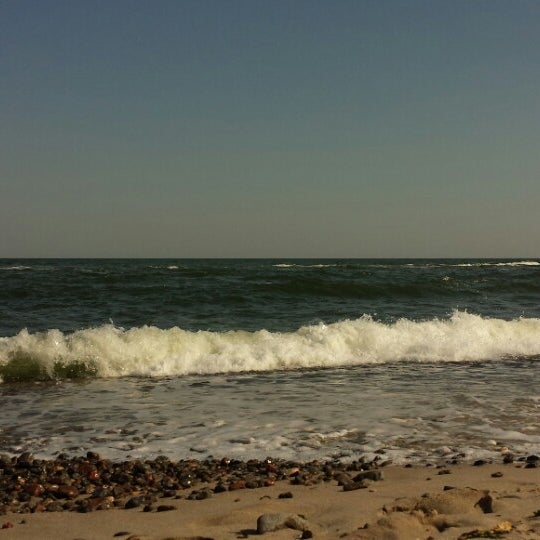 Снимок сделан в Берег Черного Моря пользователем Yelena R. 9/5/2014