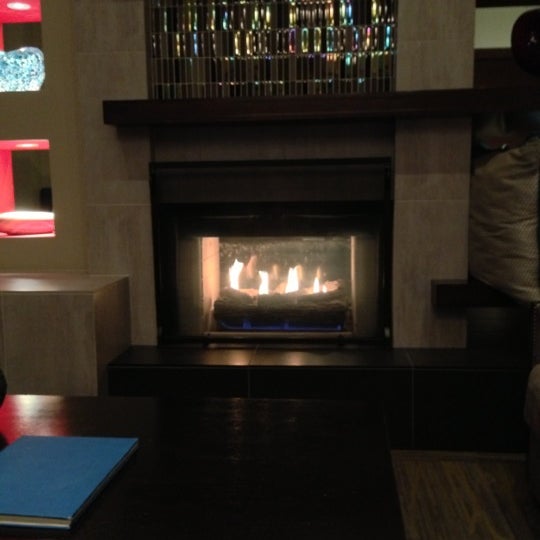 Photo taken at Hilton Garden Inn Albany Airport by Molly S. on 12/8/2012