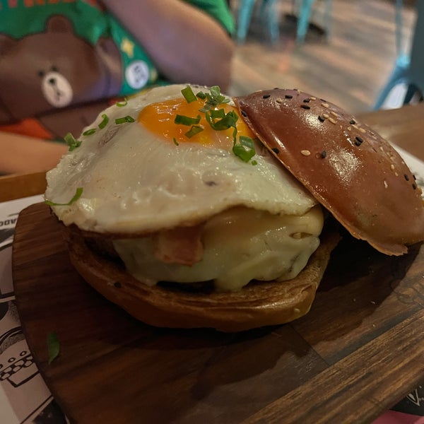 Foto tirada no(a) Smart Burger por RODOLFO M. em 3/15/2022