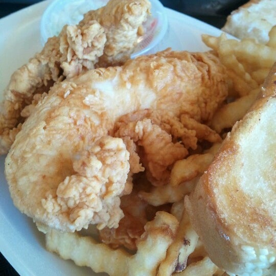 Photo taken at Raising Cane&#39;s Chicken Fingers by excitable h. on 11/2/2012