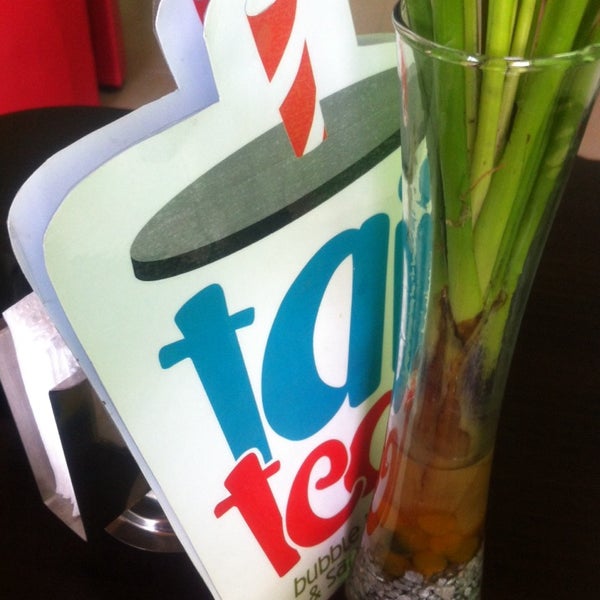 4/25/2014에 Lala님이 TaiTea Bubble Tea &amp; Salads에서 찍은 사진