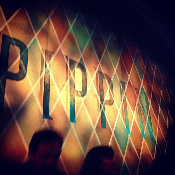 3/25/2013에 Dan님이 PIPPIN The Musical on Broadway에서 찍은 사진