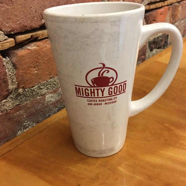 Photo taken at Mighty Good Coffee by Randy W. on 12/6/2016