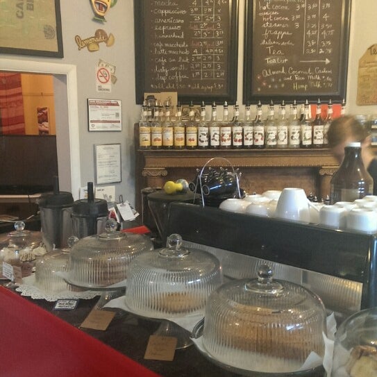 Mud Pie Vegan Bakery & Coffeehouse Kansas City, MO