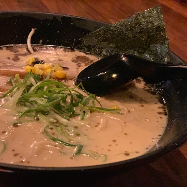 รูปภาพถ่ายที่ Kopan Ramen Japanese Noodle House โดย hoda007 เมื่อ 3/20/2019