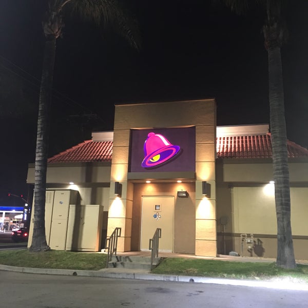Taco Bell Fullerton, CA