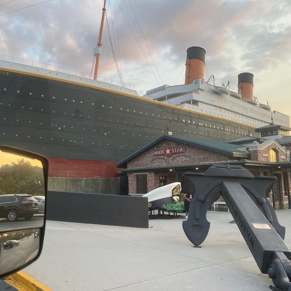 รูปภาพถ่ายที่ Titanic Museum Attraction โดย Alyona Z. เมื่อ 8/24/2022