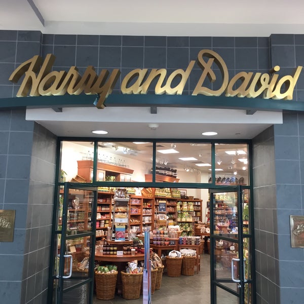Harry & David Gourmet Store in Saint Louis