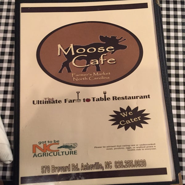 รูปภาพถ่ายที่ Moose Cafe โดย Frank M. S. เมื่อ 11/3/2016