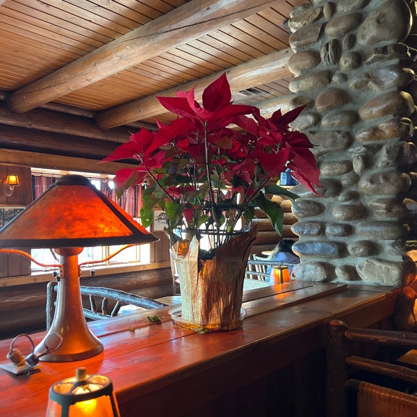 SPORTSMANS GRILLE TN 19 tips