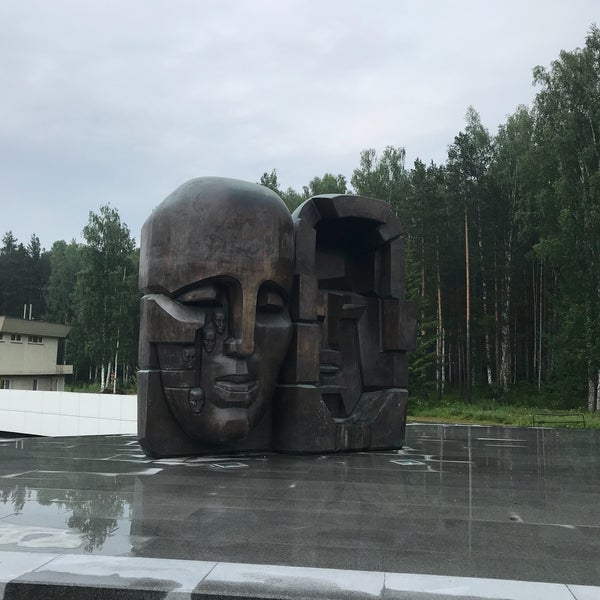 жертвам политических репрессий екатеринбург. мемориал жертвам политических репрессий в екатеринбурге. мемориал жертвам политических репрессий в екатеринбурге. мемориал памяти репрессированных в екатеринбурге. мемориал жертв политических репрессий на 12 км екатеринбург.
