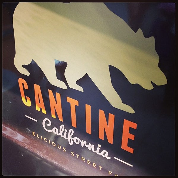 Foto tirada no(a) Cantine California por Pat D. em 7/13/2013