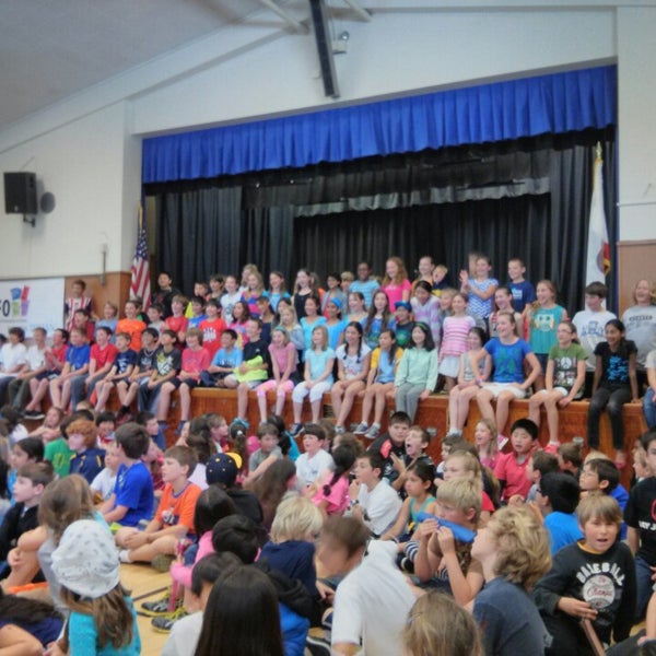 Photos at Del Rey Elementary School 1 tip from 48 visitors