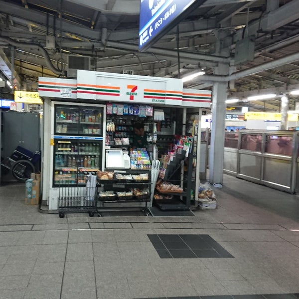 セブンイレブン 京急ST横浜中央改札店 横浜市のコンビニ セブンイレブン 京急ST横浜中央改札店 横浜市のコンビニ