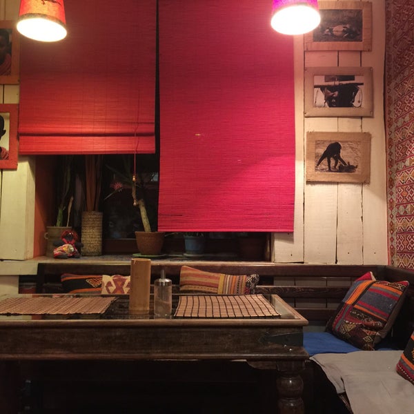 รูปภาพถ่ายที่ Кофейня «Кардамон» и лавка «Коллекция Пустяков» โดย Мария Е. เมื่อ 9/12/2015