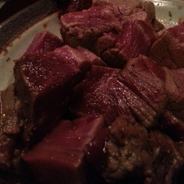 12/5/2013에 Todd D.님이 Kobe Steaks Japanese Restaurant에서 찍은 사진