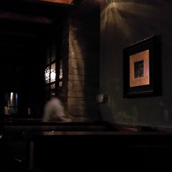 รูปภาพถ่ายที่ The Keg Steakhouse + Bar - Plano โดย Todd D. เมื่อ 9/20/2013