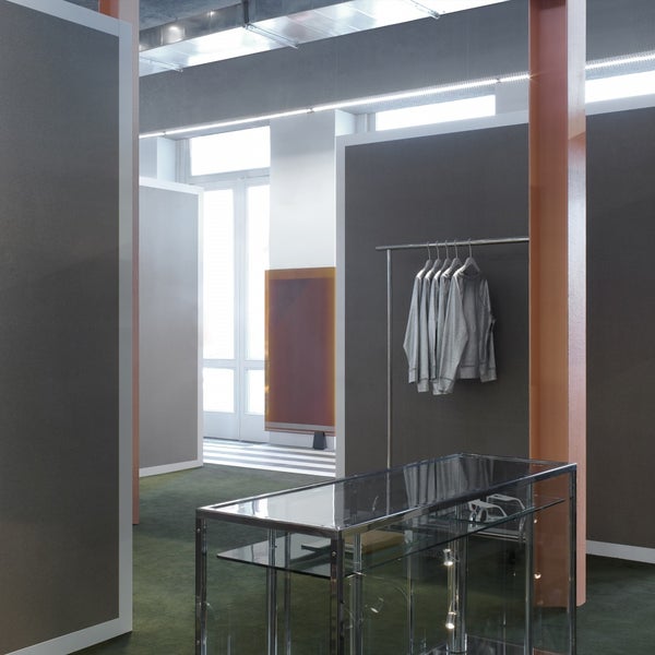 Acne Studios SoHo 19 tips de 1685 visitantes