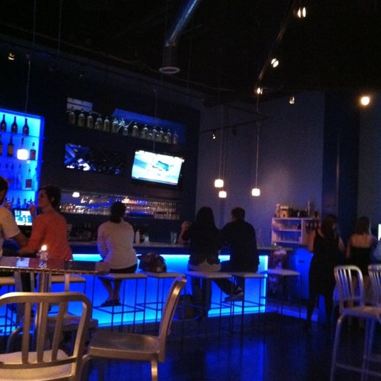 Foto scattata a Ice Martini Bar da Sunny - il 10/14/2012