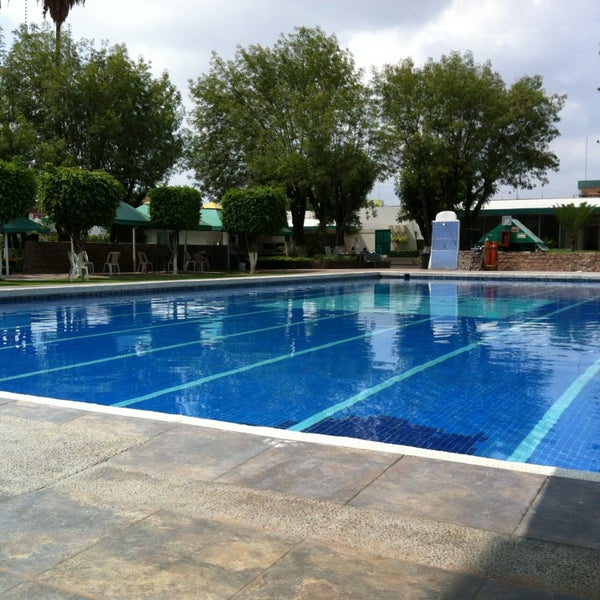 Club Atenas - Pool in León