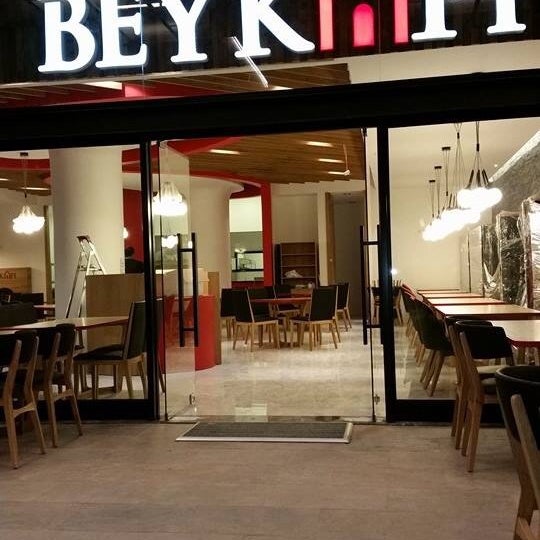 Photo prise au Beykapı Kebap par İbrahim R. le9/21/2014