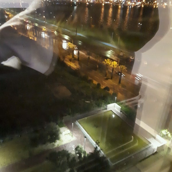 2/5/2020 tarihinde Emine C.ziyaretçi tarafından Megapol Tower'de çekilen fotoğraf