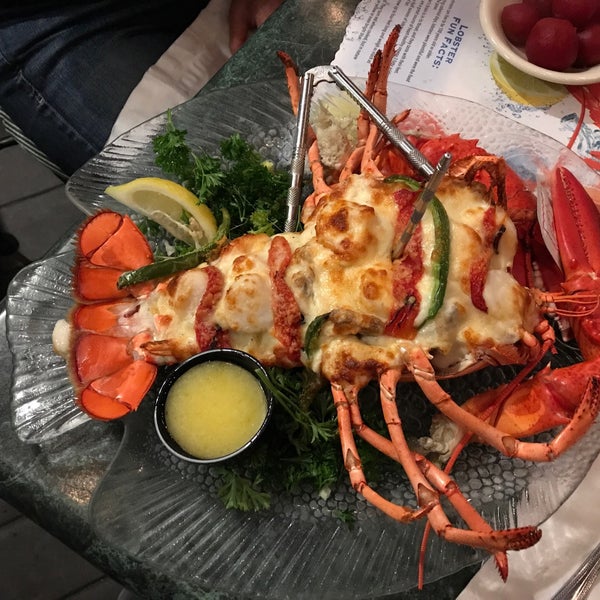 Снимок сделан в Mabel&#39;s Lobster Claw пользователем Cindy W. 5/29/2017