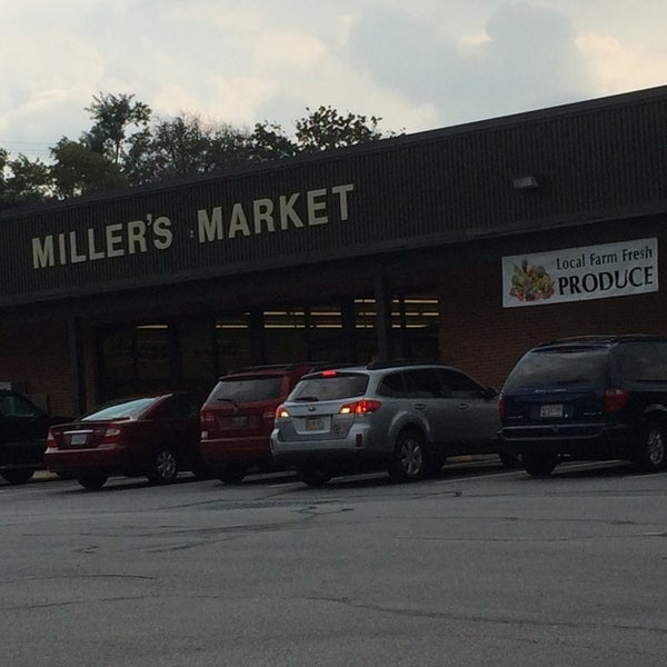 Millers Food Market Grocery Store in Manchester