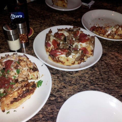 Photo taken at BJ&#39;s Restaurant &amp; Brewhouse by Jeff K. on 9/6/2013