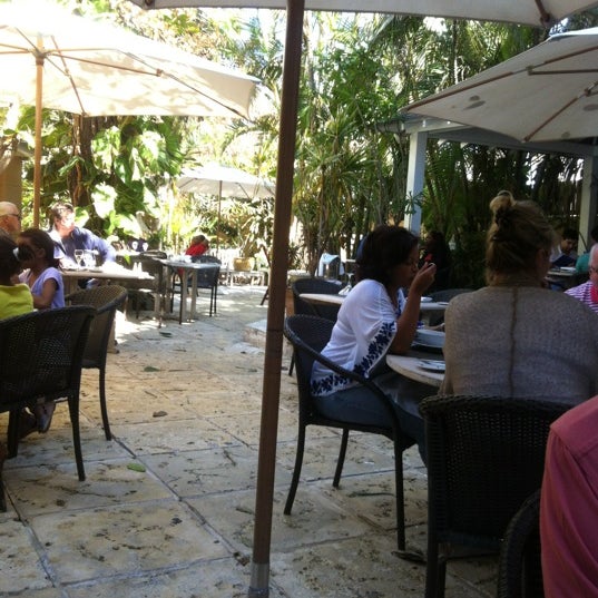 11/3/2012 tarihinde David Parker B.ziyaretçi tarafından Café Matisse'de çekilen fotoğraf