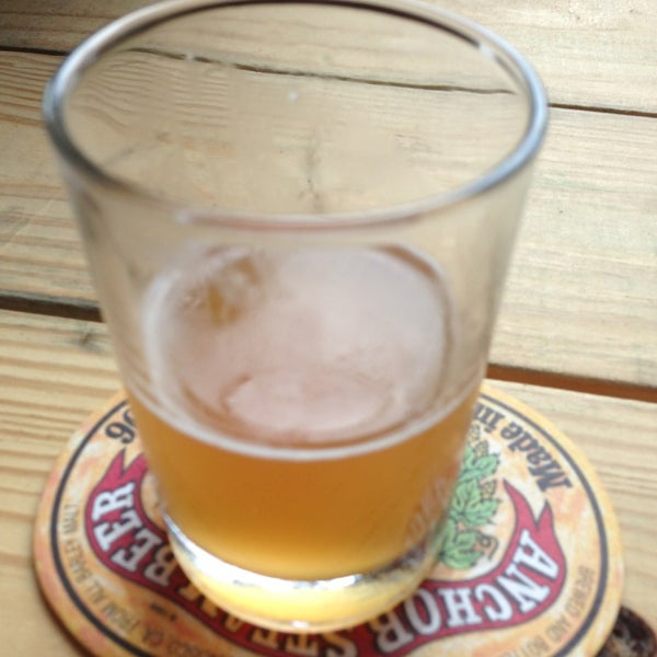 Photo prise au Frothy Beard Brewing Company par Karen L. le7/13/2013