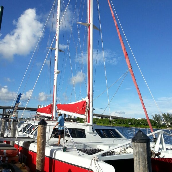 Tropical Sailing Catamarans Boat or Ferry in Fort Lauderdale