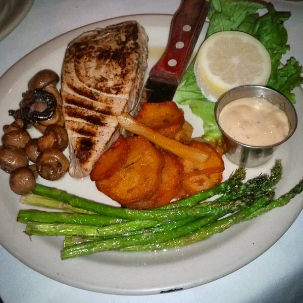 Photo taken at Lewnes&#39; Steakhouse by ALAN A. on 10/16/2015