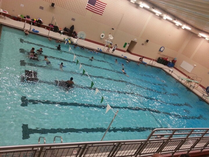 Black Hawk Middle School Middle School In Eagan